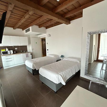 Bes Residence Bergamo Polaresco Exterior photo